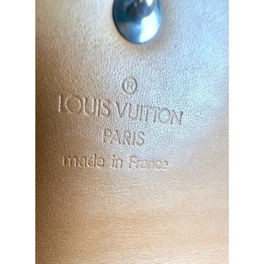 Louis Vuitton Vernis Sarah Wallet Beige Monogram w/ Chain + Gift Bag